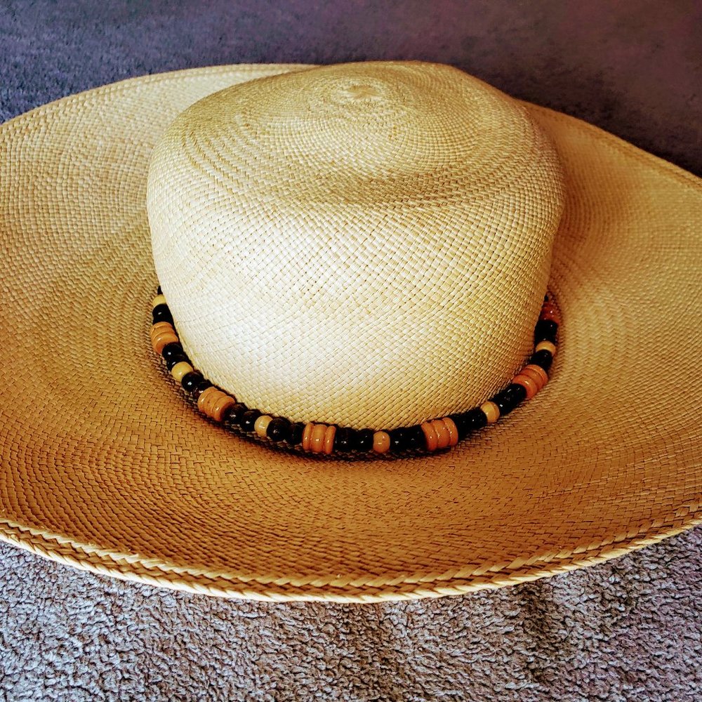 Ann Taylor Straw  Woman's Beach Hat
